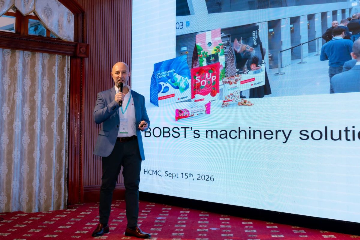 Đại diện BOBST trình bày công nghệ sản xuất bao bì bền vững